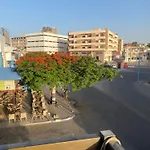 فندق الساحل بجوار السينما والسيرك العالمي وفندق السلام