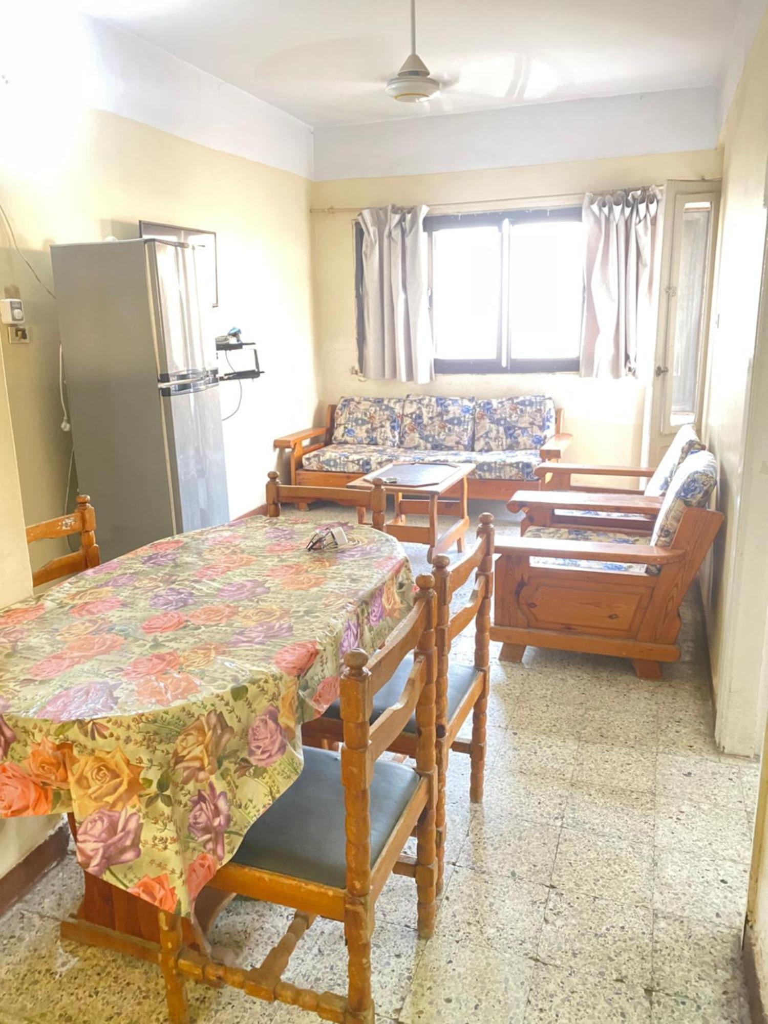 الساحل بجوار السينما والسيرك العالمي وفندق السلام Apartment